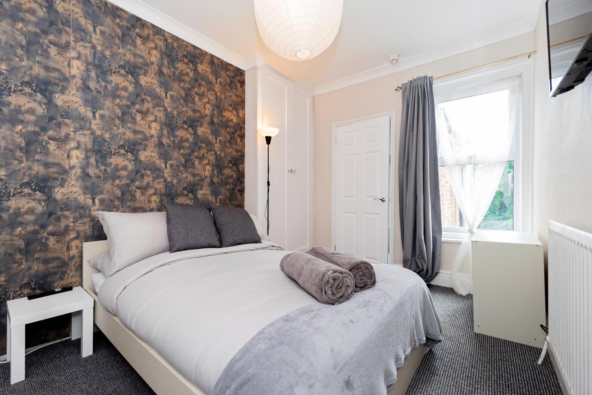 Shirley House 5, Guest House, Self Catering, Self Check In With Smart Locks, Use Of Fully Equipped Kitchen, Close To City Centre, Ideal For Longer Stays And Fawley Contractors Southampton Bagian luar foto