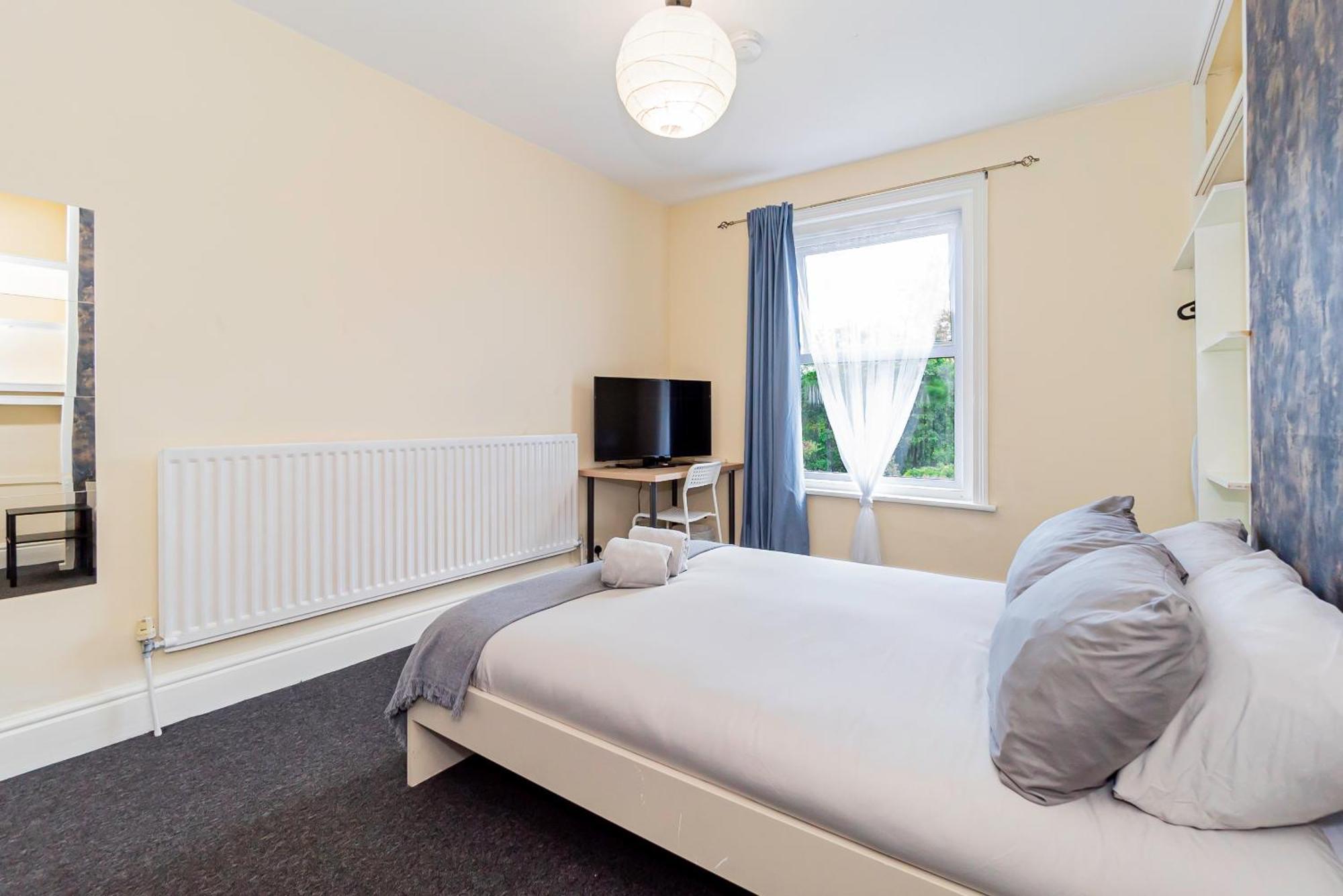 Shirley House 5, Guest House, Self Catering, Self Check In With Smart Locks, Use Of Fully Equipped Kitchen, Close To City Centre, Ideal For Longer Stays And Fawley Contractors Southampton Bagian luar foto